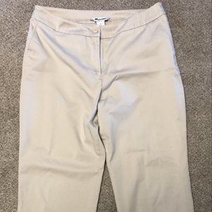 Peter Nygard - Straight Leg Beige Pants